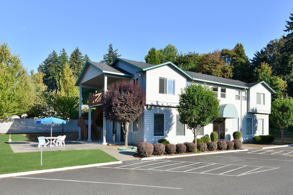Quality Inn & Suites Vancouver - Hazel Dell Eksteriør bilde