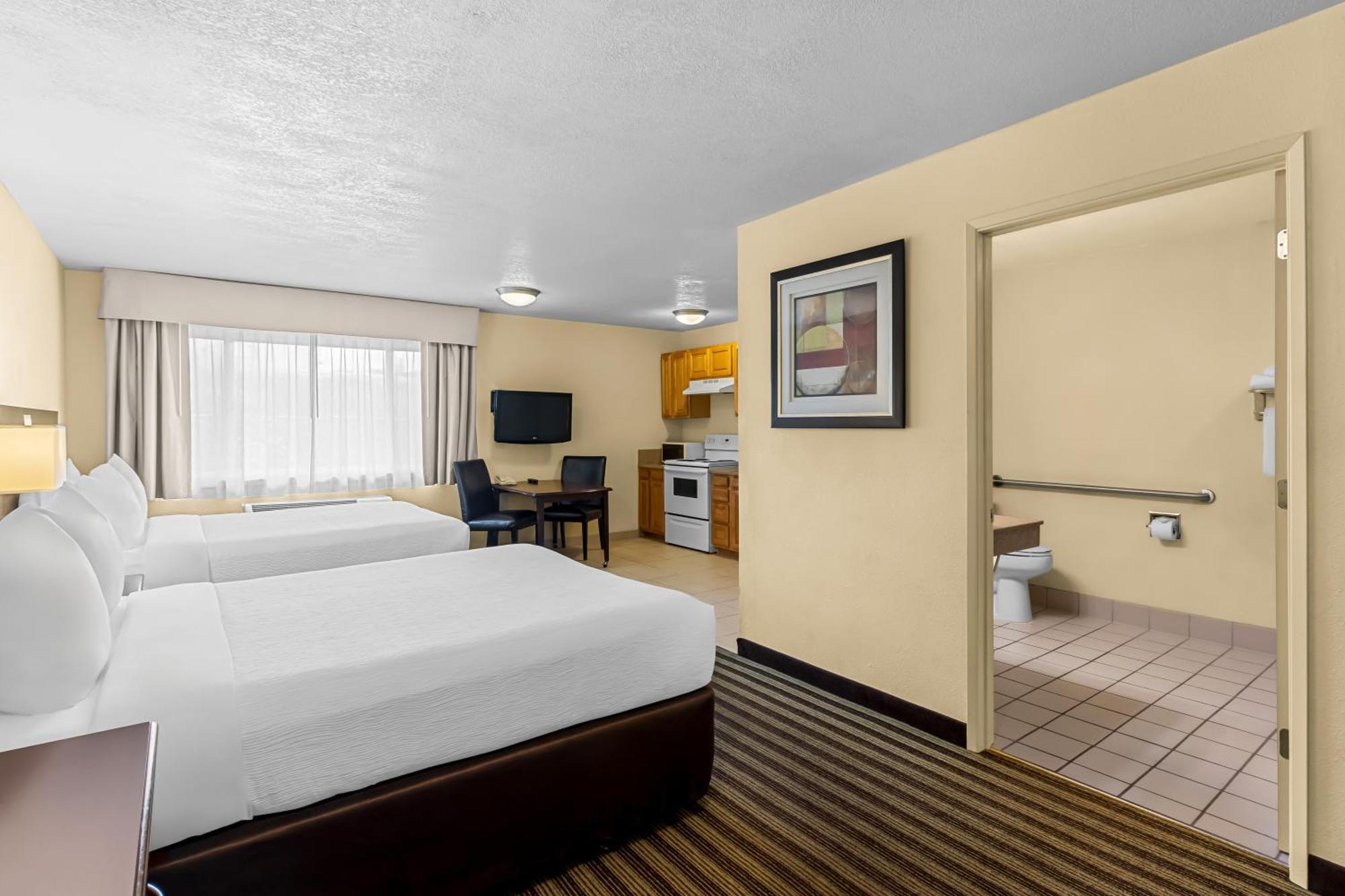 Quality Inn & Suites Vancouver - Hazel Dell Eksteriør bilde