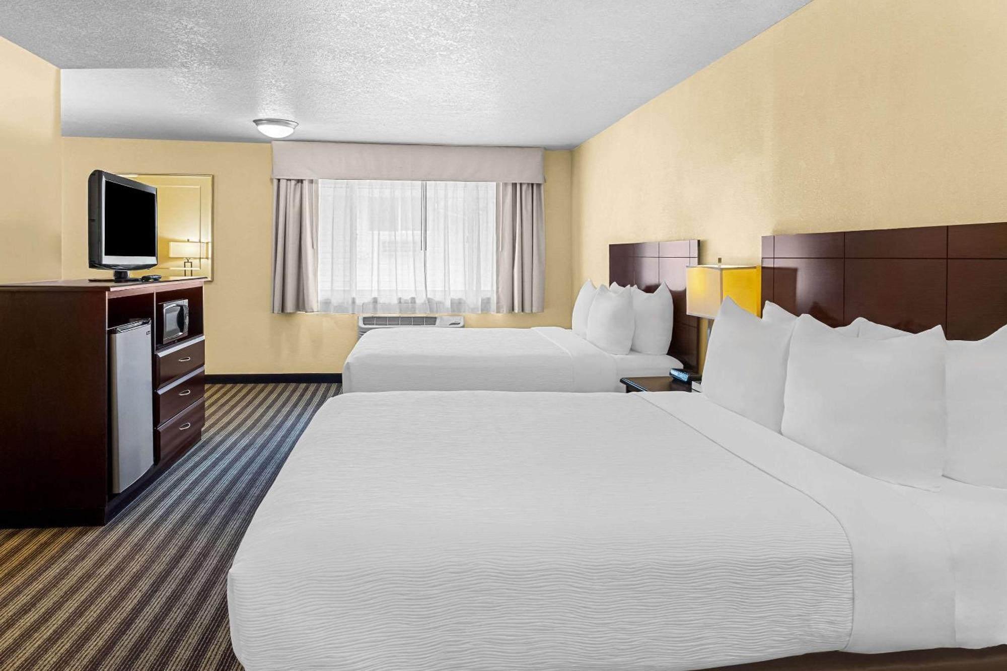 Quality Inn & Suites Vancouver - Hazel Dell Eksteriør bilde